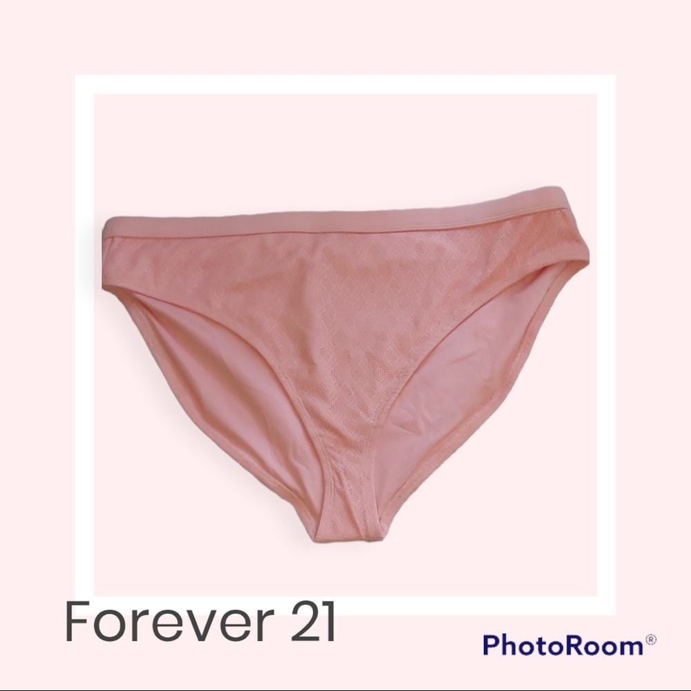 Forever 21 Swim Bottom in Coral